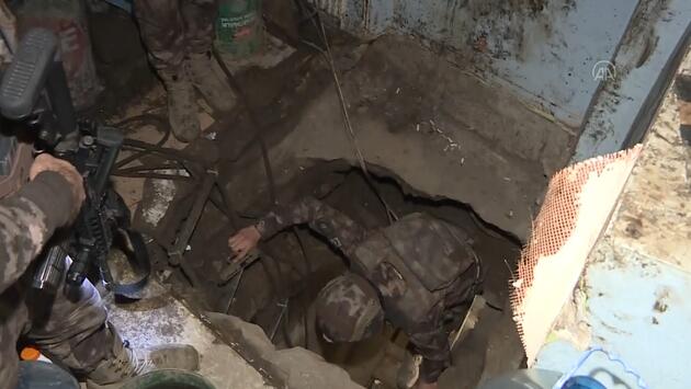 i̇stanbul'da uyuşturucu operasyonunda 30 metre derinlikte tünel bulundu