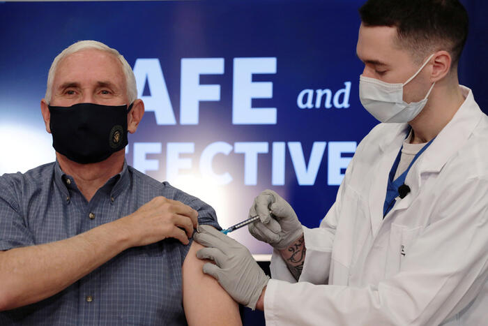 abd'nin 3 eski cumhurbaşkanı kamera önünde aşı olacak