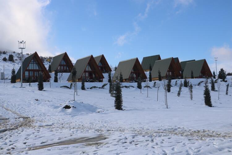 ne norveç ne i̇sveç burası sivas ... çok kış köyü